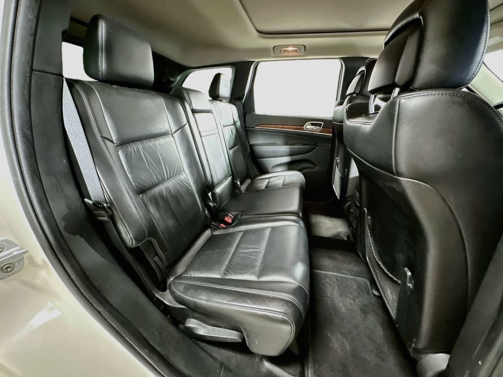 Used 2011 Jeep Grand Cherokee Limited AWD/4WD image 31