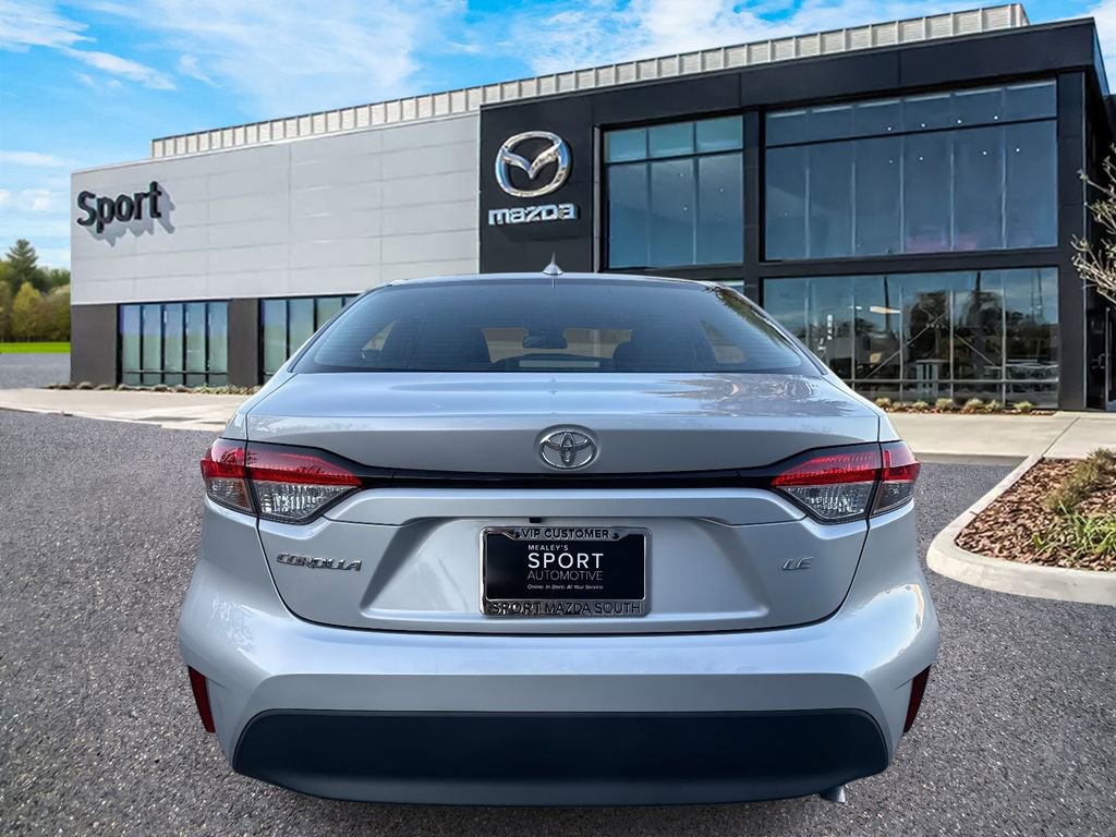 Used 2023 Toyota Corolla LE image 4