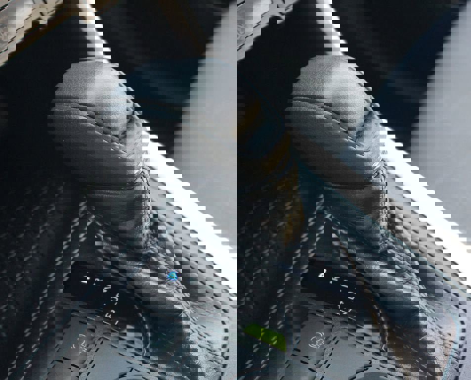 Used 2019 Toyota RAV4 XLE image 11