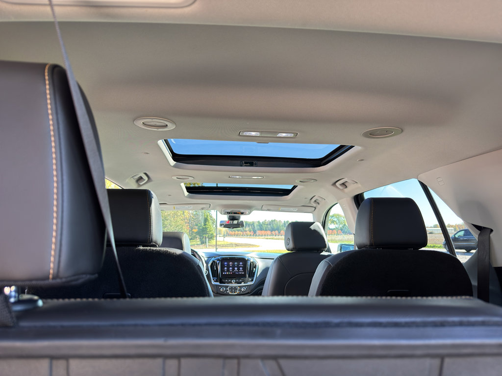 Used 2020 Chevrolet Traverse Premier image 36