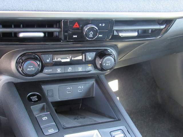 New 2026 Nissan Kicks SV w/ Cold Weather Package image 15