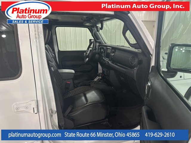 Used 2023 Jeep Gladiator Overland image 34