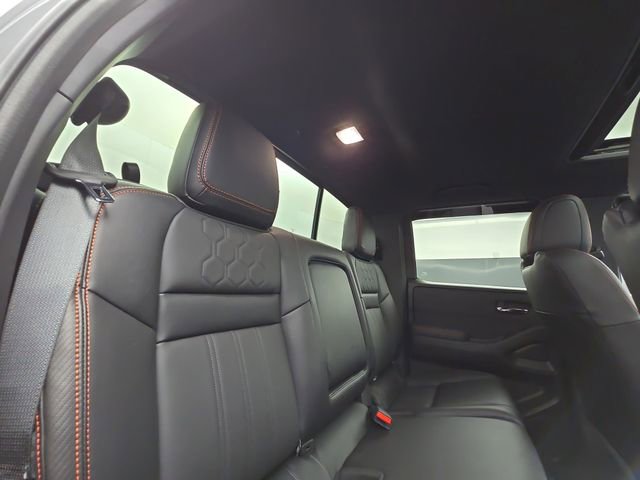 Used 2023 Nissan Frontier PRO-4X w/ Pro-4X Premium Package image 45