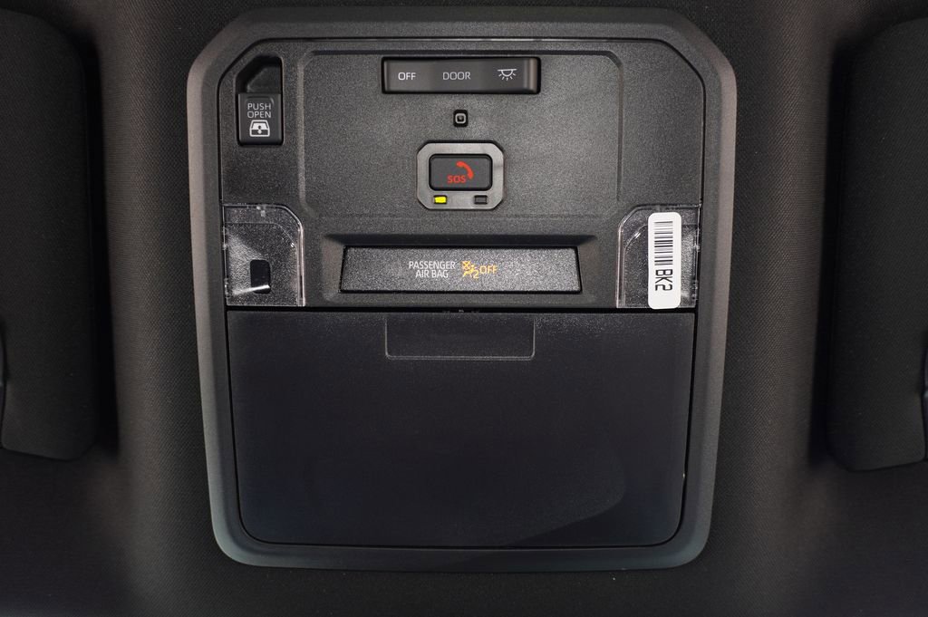 New 2026 Toyota Tundra Limited AWD/4WD image 18