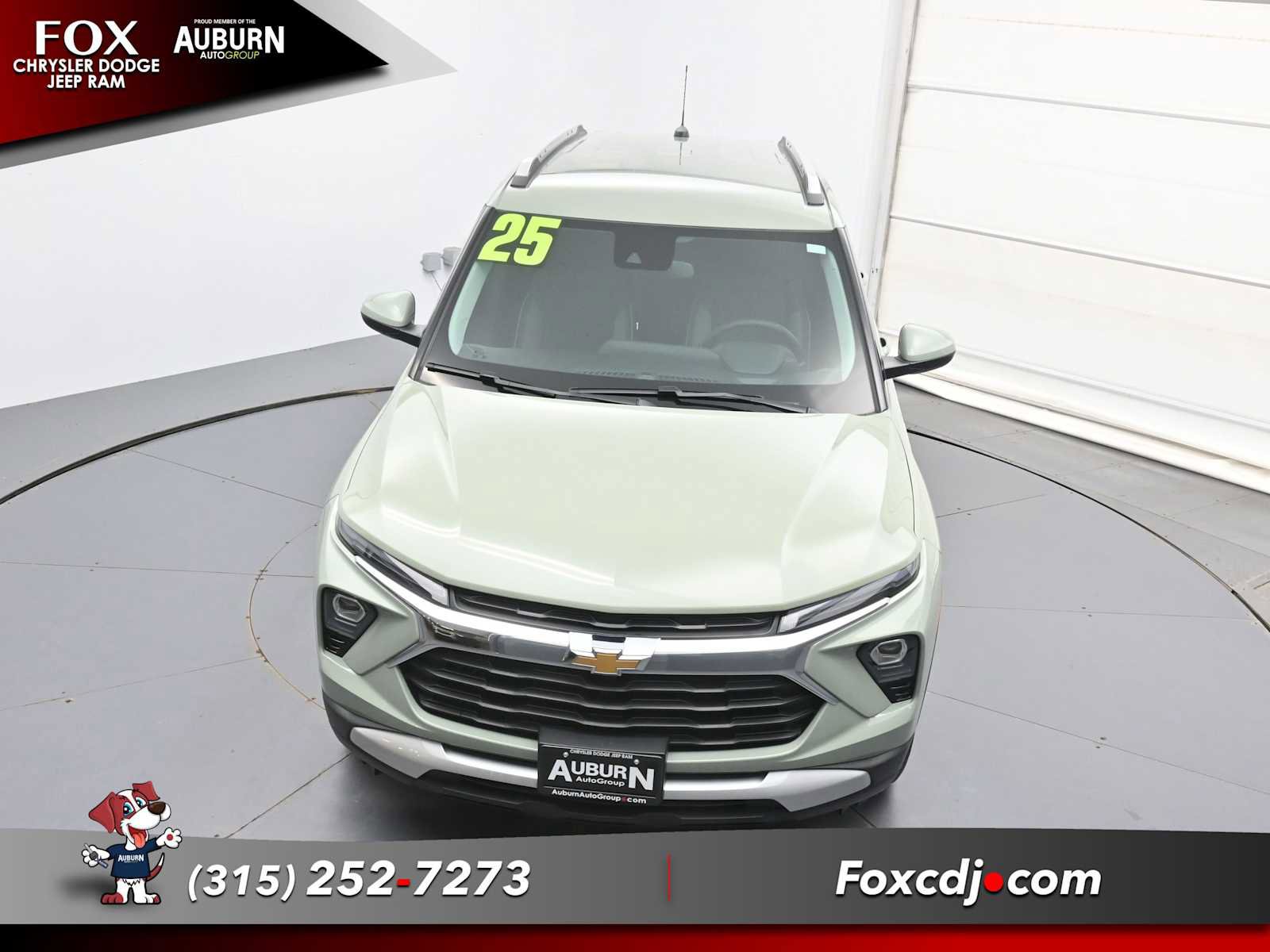 Used 2025 Chevrolet TrailBlazer LT w/ LT Cold Weather Package AWD/4WD image 27