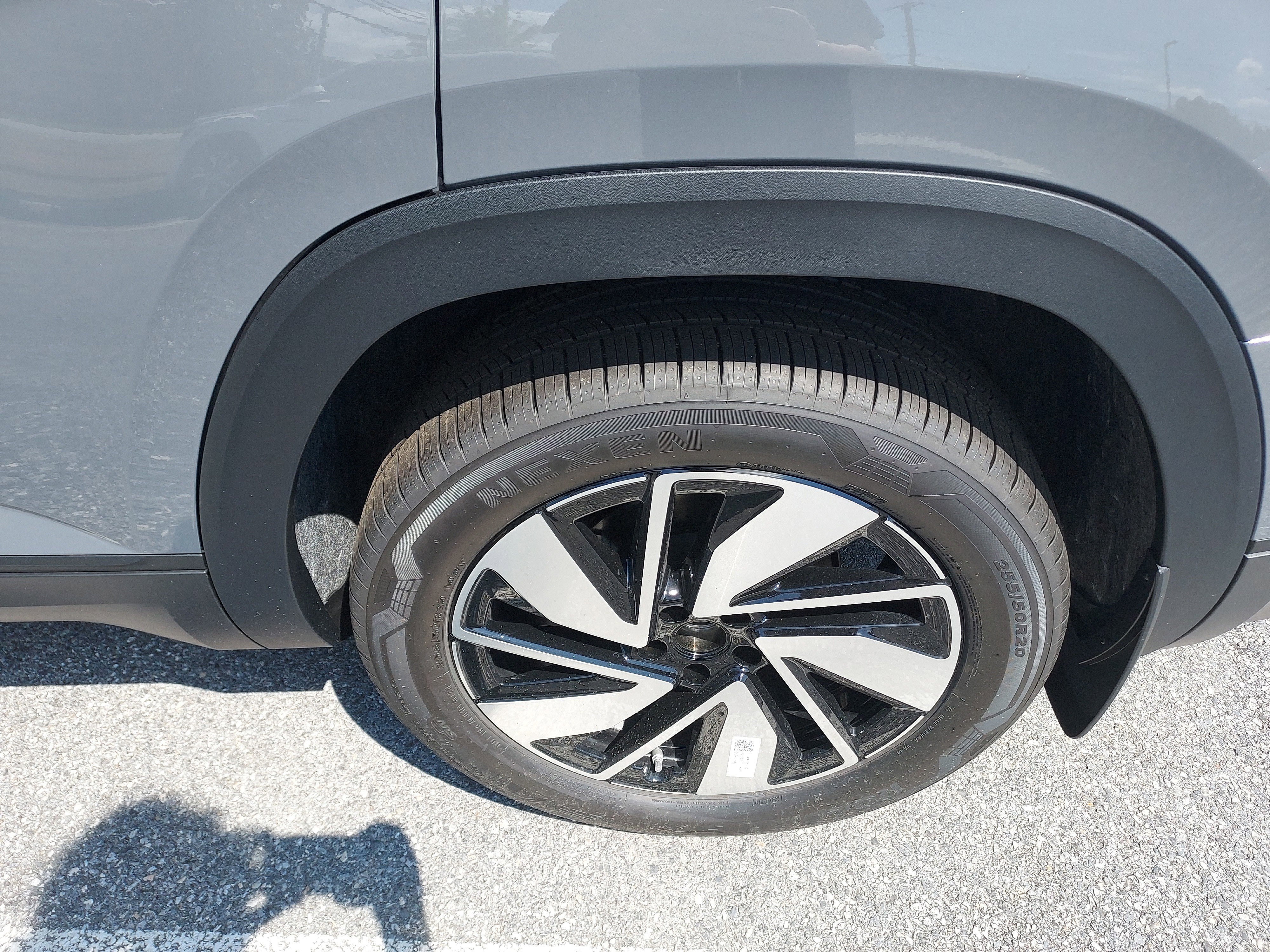 New 2026 Volkswagen Atlas SE image 12