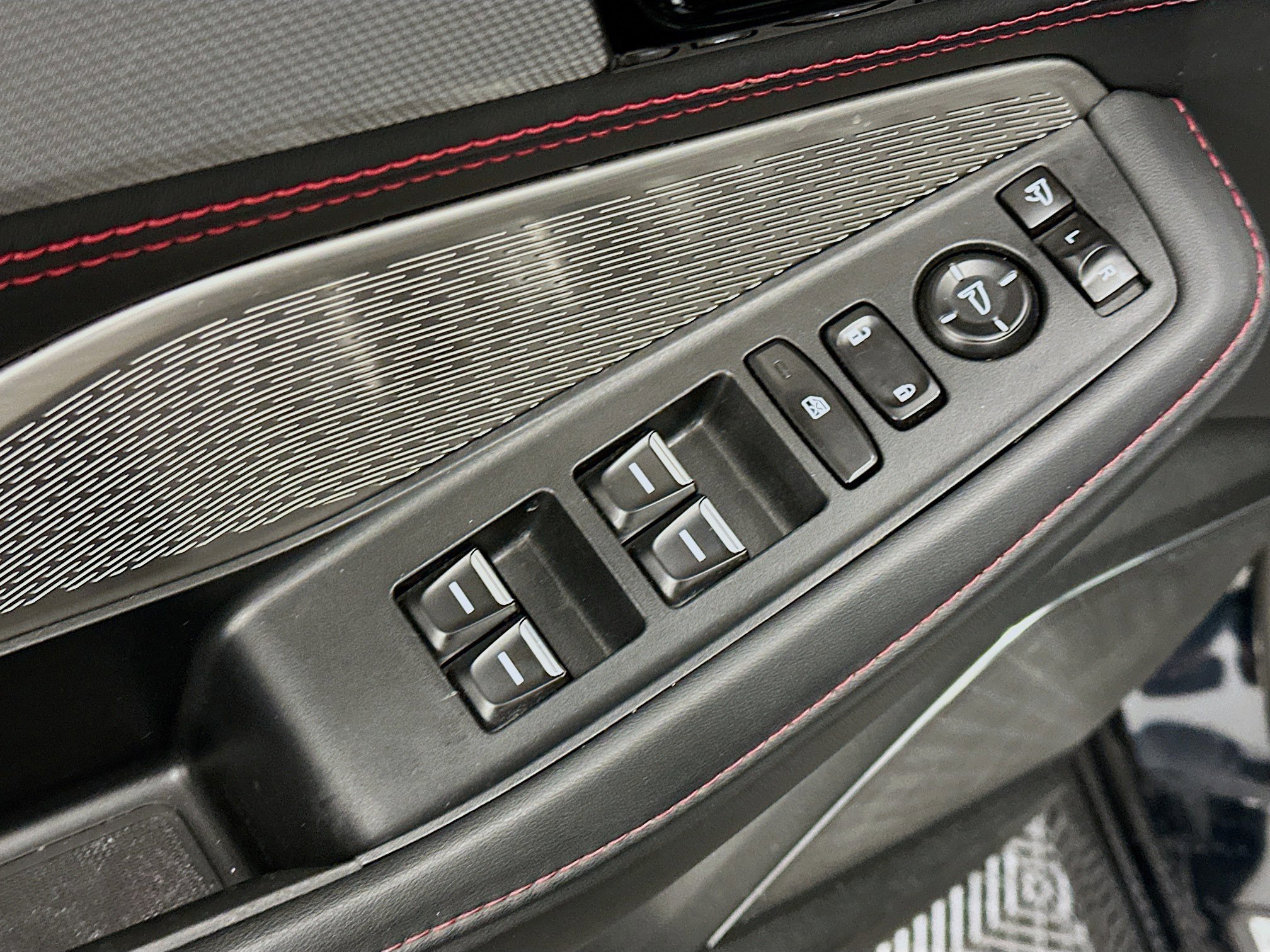 Used 2023 Acura MDX A-Spec image 15