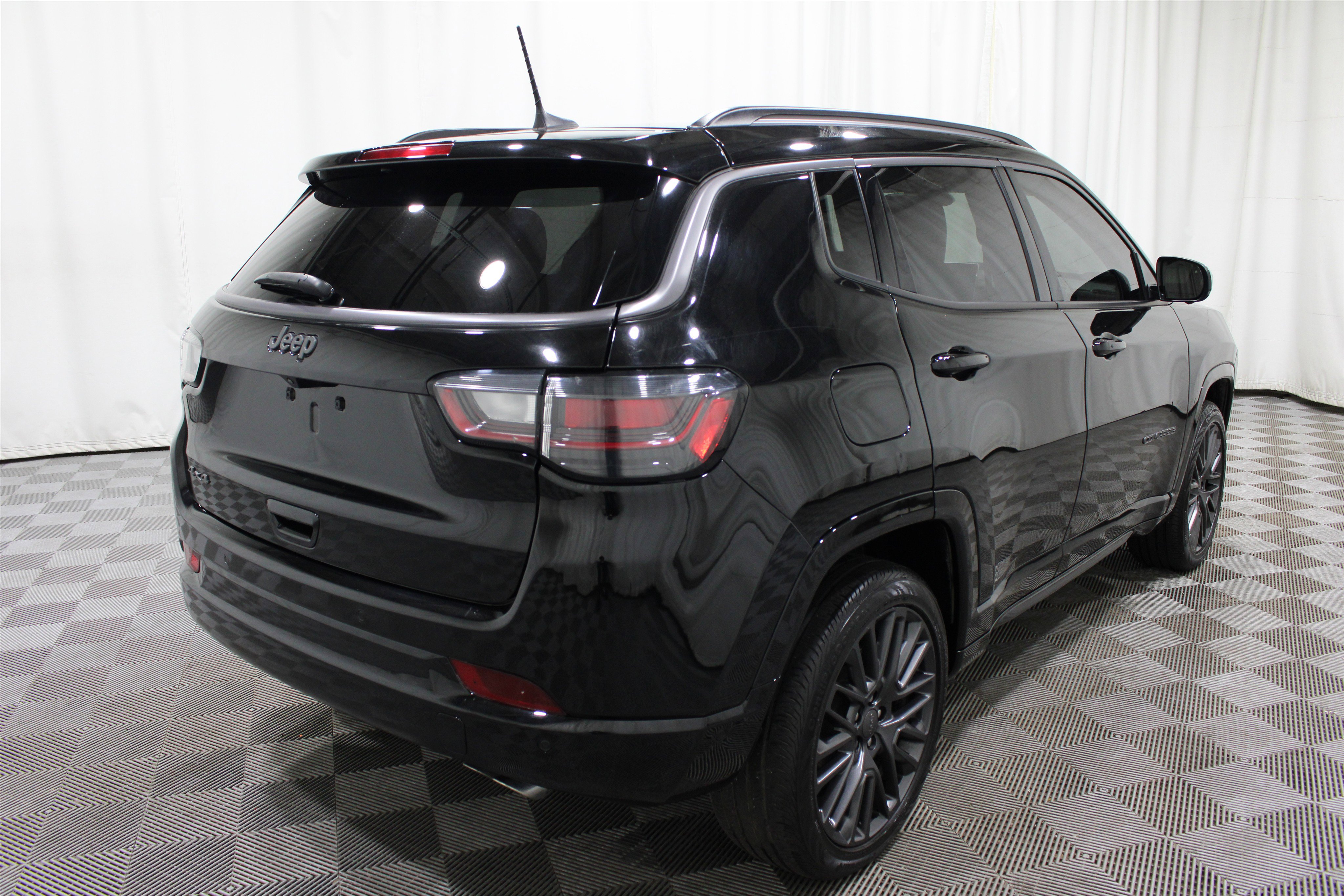 Used 2022 Jeep Compass High Altitude image 32