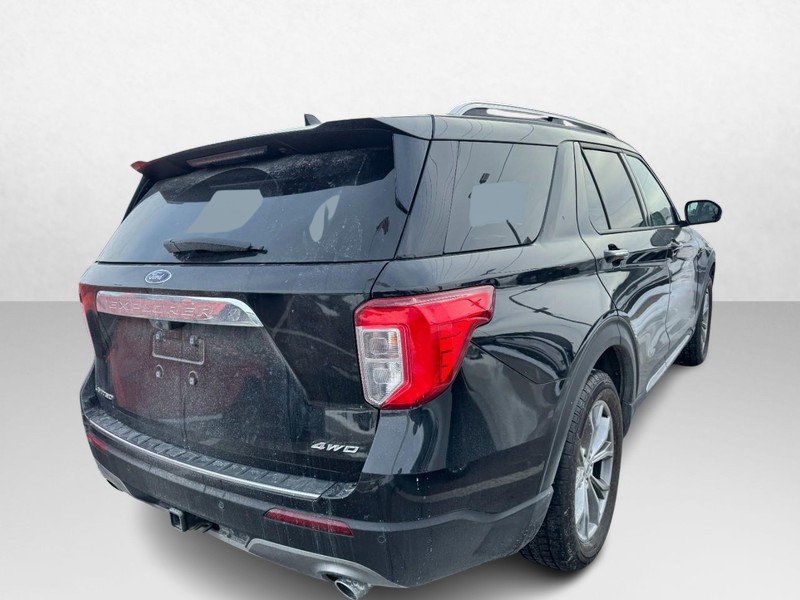 Used 2022 Ford Explorer Limited w/ Equipment Group 301A image 5