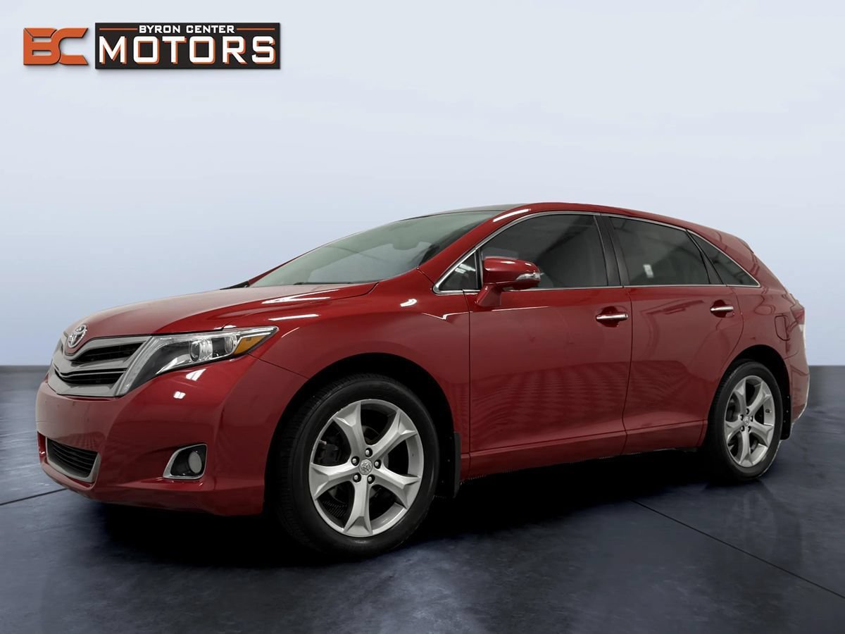 Used 2014 Toyota Venza Limited AWD/4WD image 2