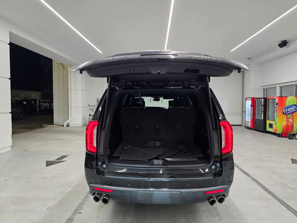 Used 2023 GMC Yukon XL Denali Ultimate AWD/4WD image 44