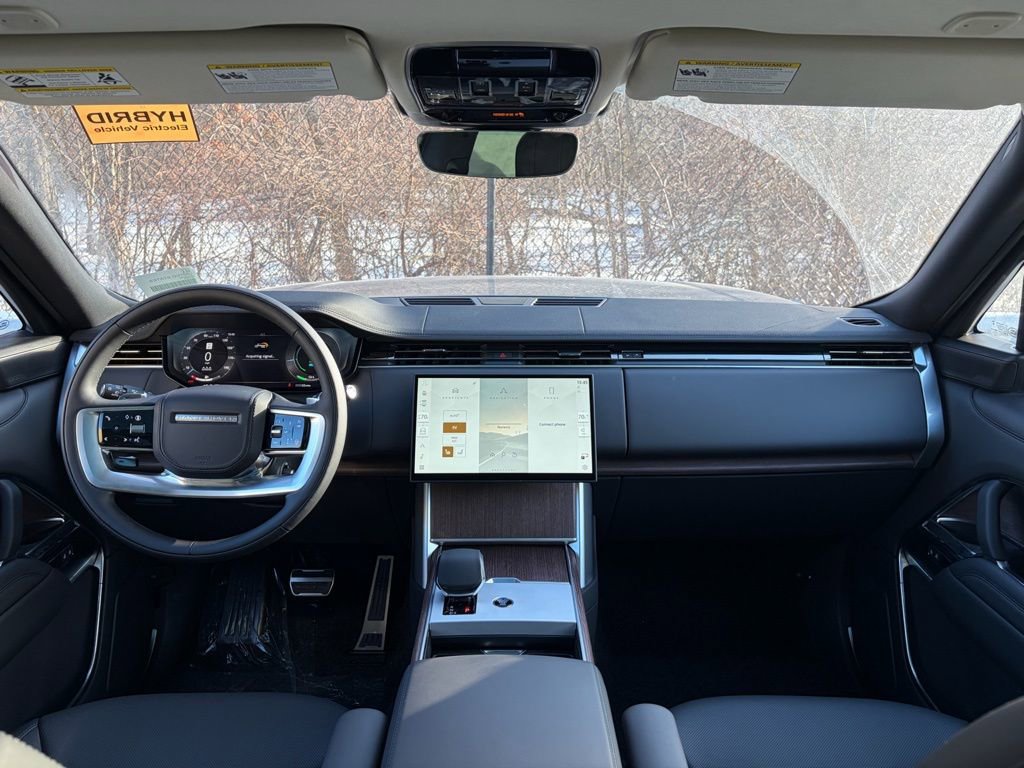 New 2025 Land Rover Range Rover SE image 18