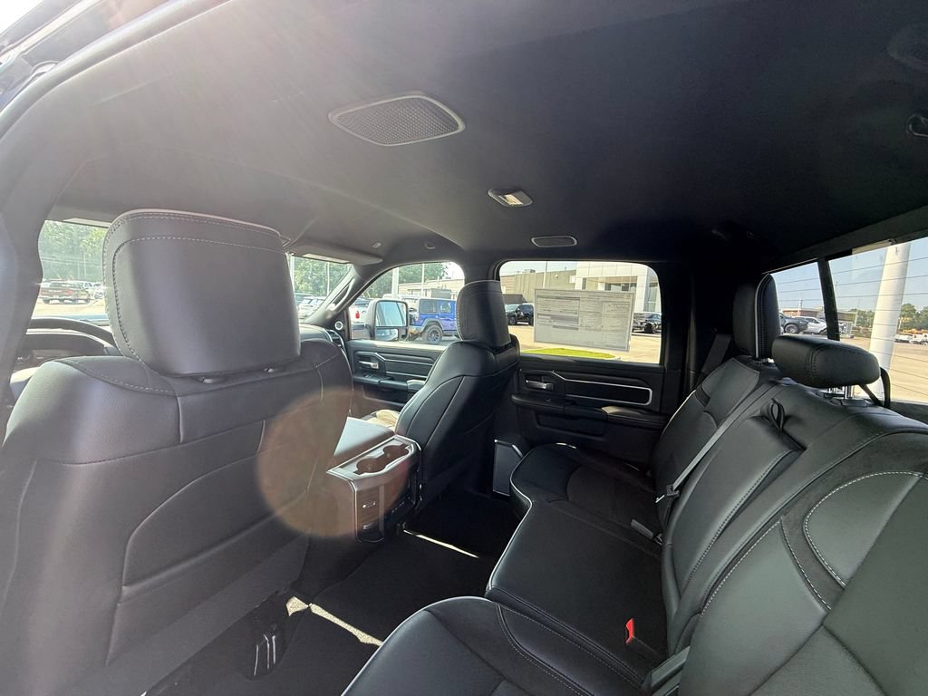New 2027 RAM 2500 Laramie w/ Night Edition AWD/4WD image 23