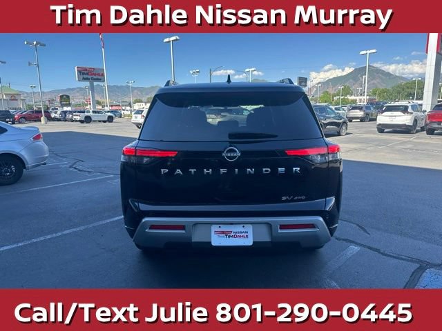 Used 2024 Nissan Pathfinder SV AWD/4WD image 10