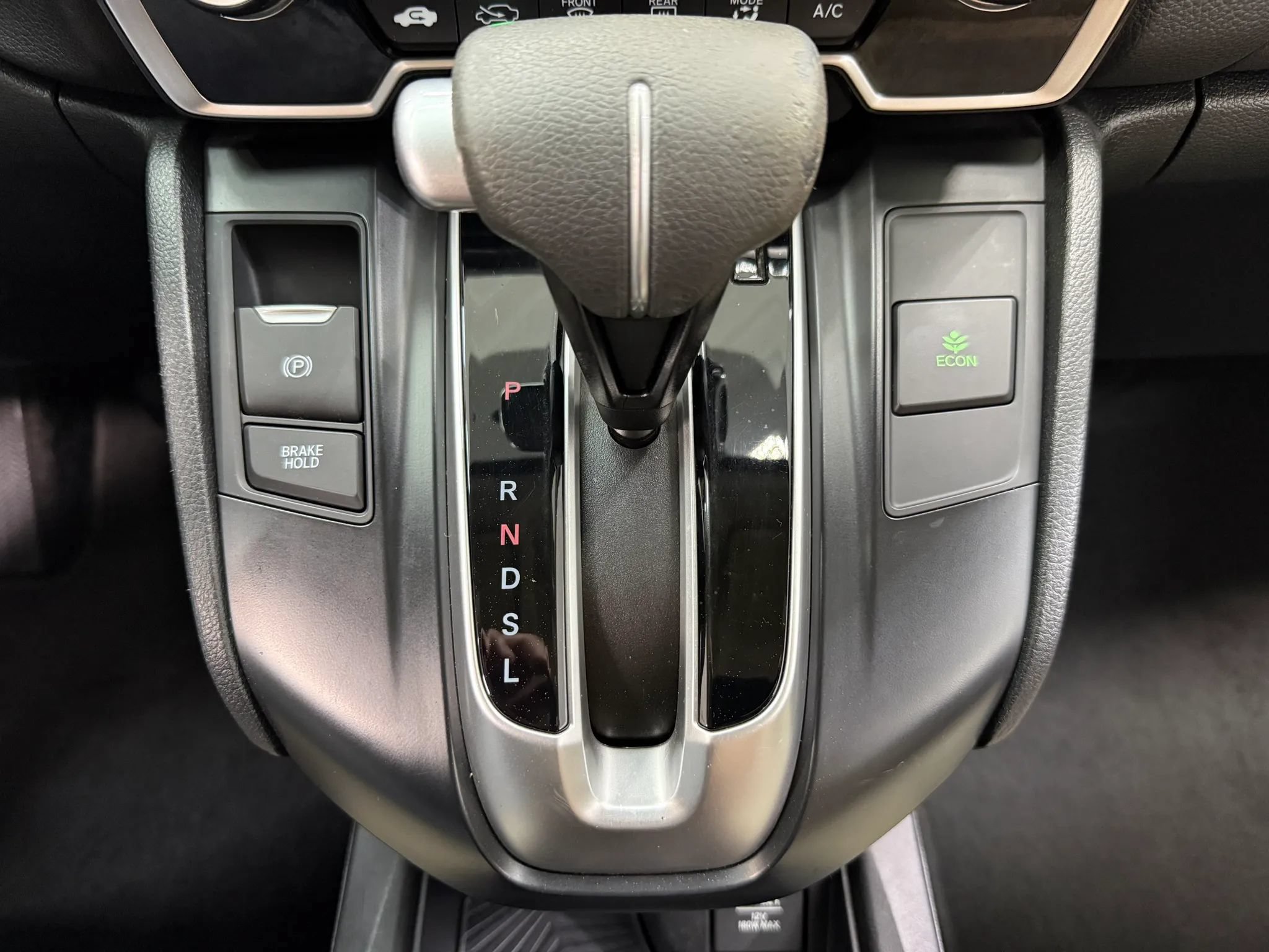 Used 2018 Honda CR-V LX image 25