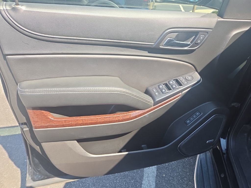 Used 2018 GMC Yukon SLT image 7