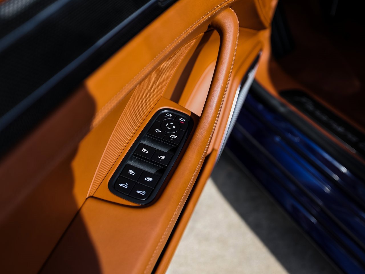 Certified 2022 Porsche Panamera Turbo S image 24