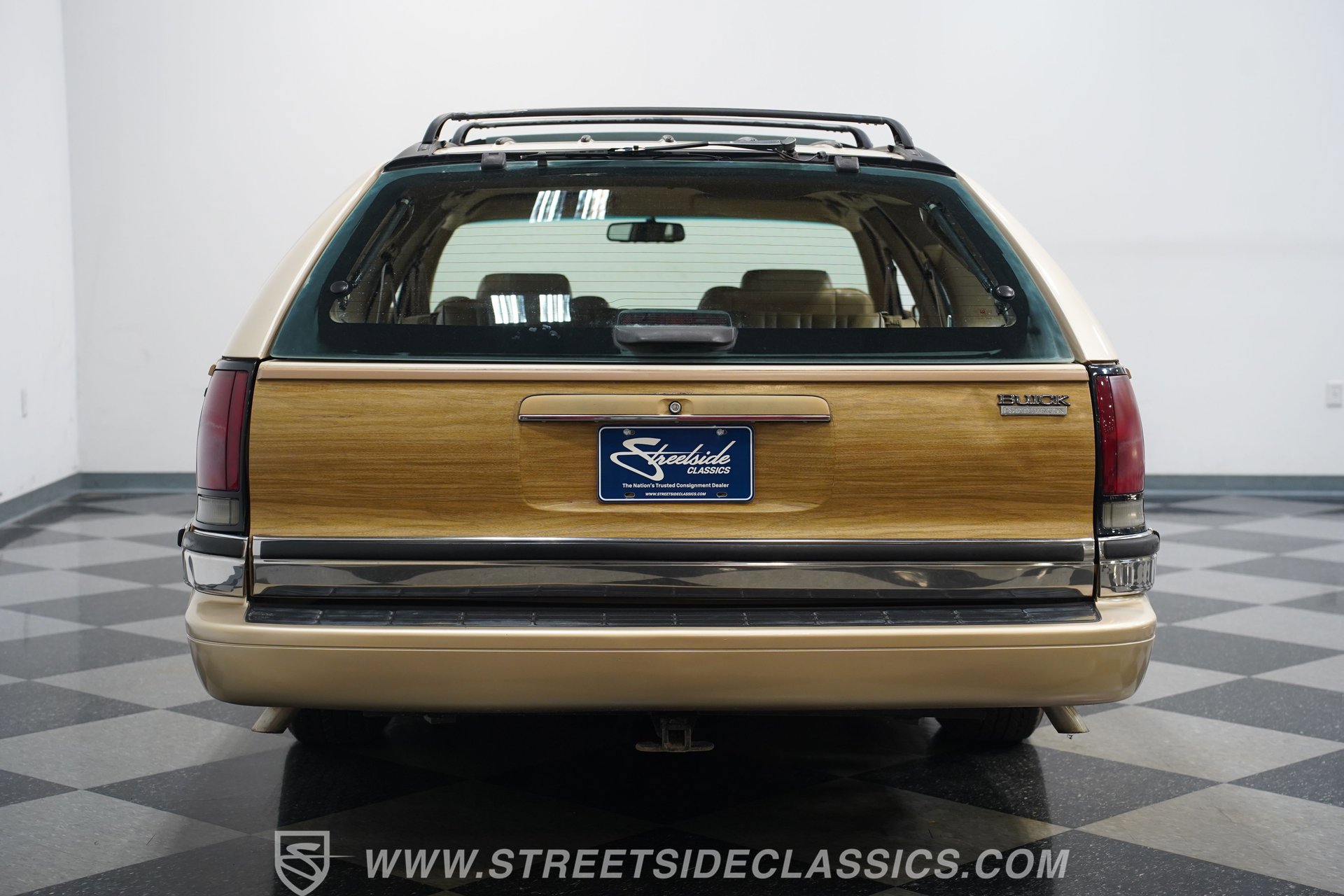 Used 1996 Buick Roadmaster Estate RWD image 25