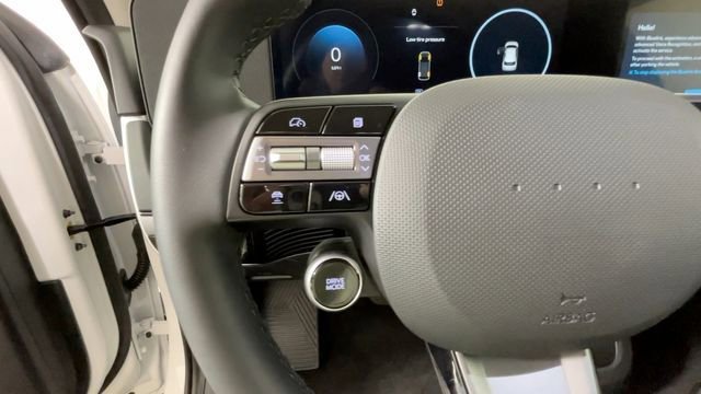 Used 2025 Hyundai Ioniq 5 SEL AWD/4WD image 22