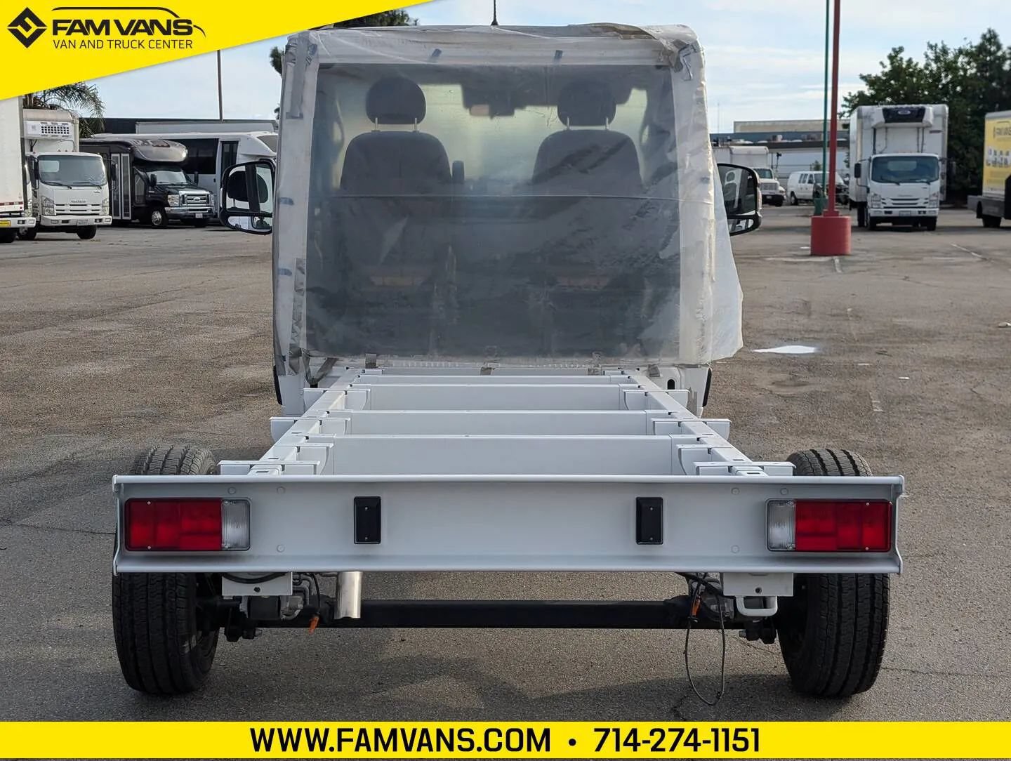 Used 2023 RAM ProMaster 3500 w/ Premium Appearance Group FWD image 2