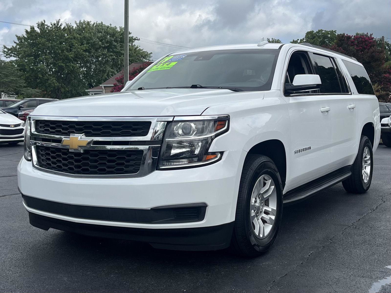 Used 2019 Chevrolet Suburban LT AWD/4WD image 4