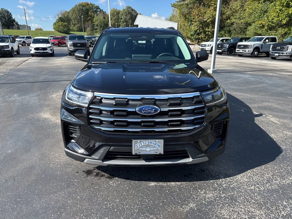 New 2026 Ford Explorer Active image 8
