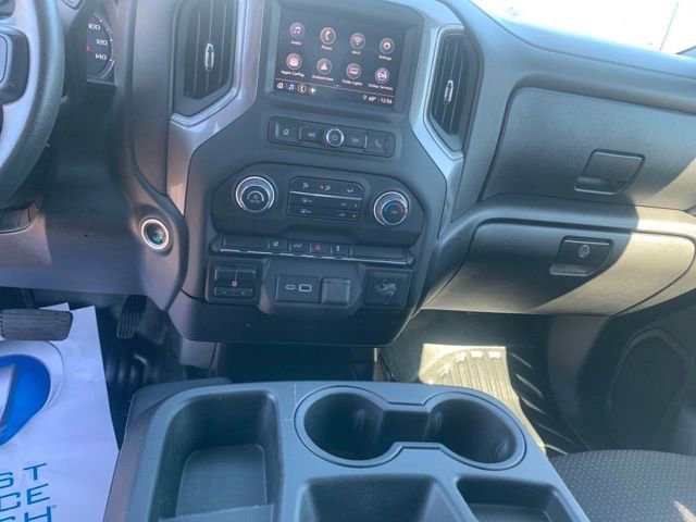 Used 2024 Chevrolet Silverado 2500 W/T image 24