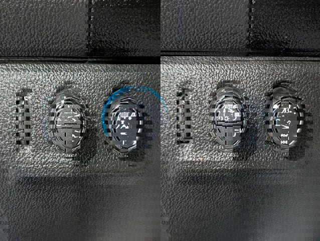 Used 2018 Chevrolet Colorado ZR2 w/ ZR2 Midnight Special Edition image 28