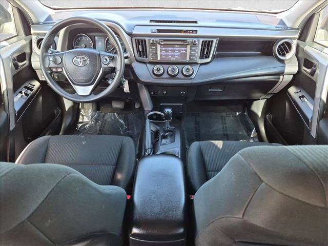 Used 2018 Toyota RAV4 LE w/ All Weather Liner Package FWD image 18