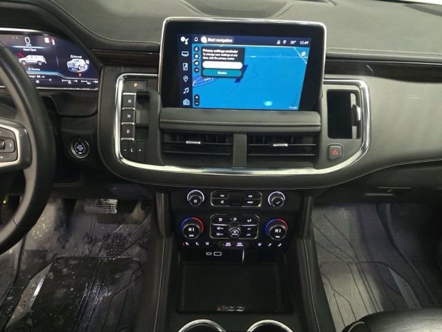Used 2023 Chevrolet Suburban Premier image 10