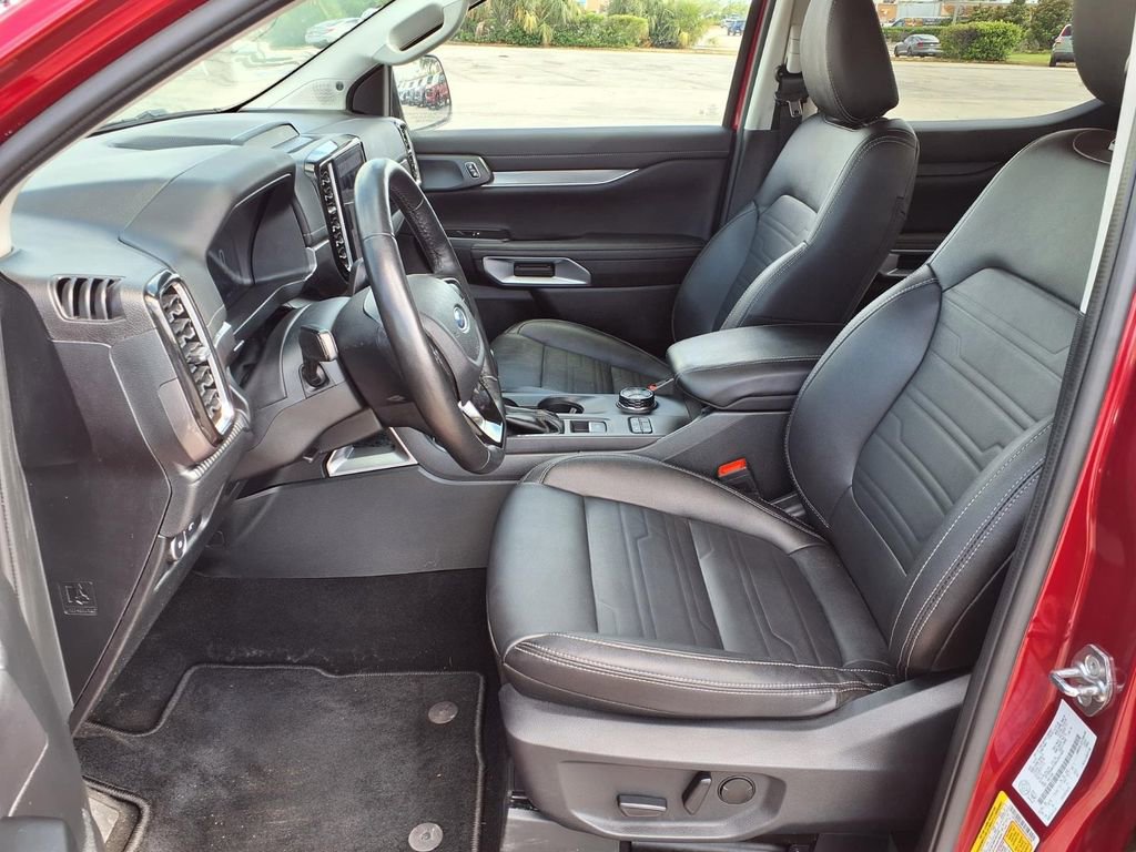 Used 2025 Ford Ranger Lariat w/ Advanced Towing Package AWD/4WD image 24