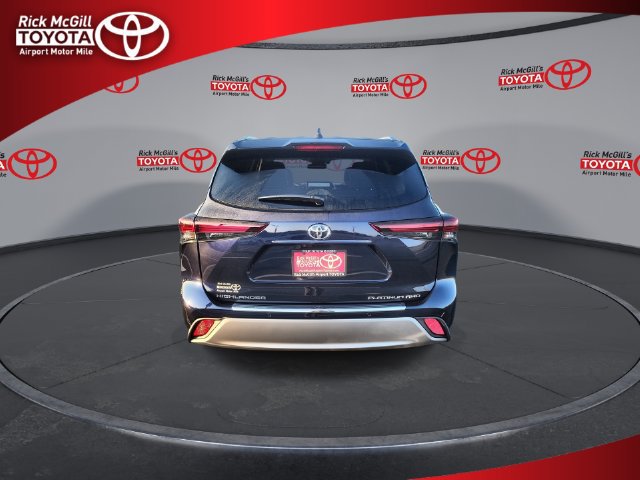 New 2026 Toyota Highlander Platinum AWD/4WD image 7