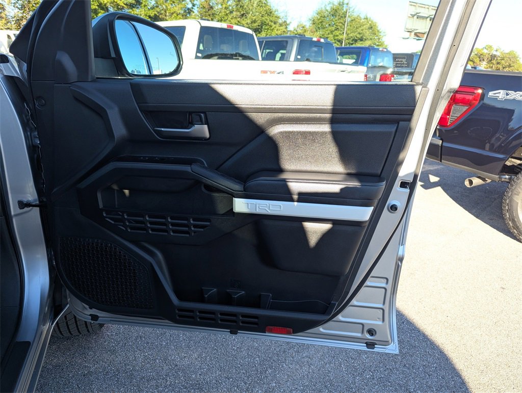 Used 2024 Toyota Tacoma TRD Sport image 31