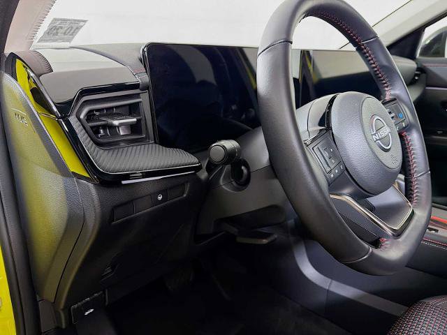Certified 2025 Nissan Kicks SR AWD/4WD image 8