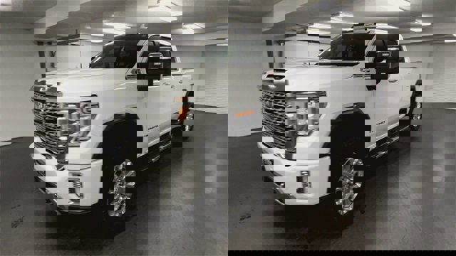 Certified 2022 GMC Sierra 2500 Denali w/ Denali Ultimate Package image 4