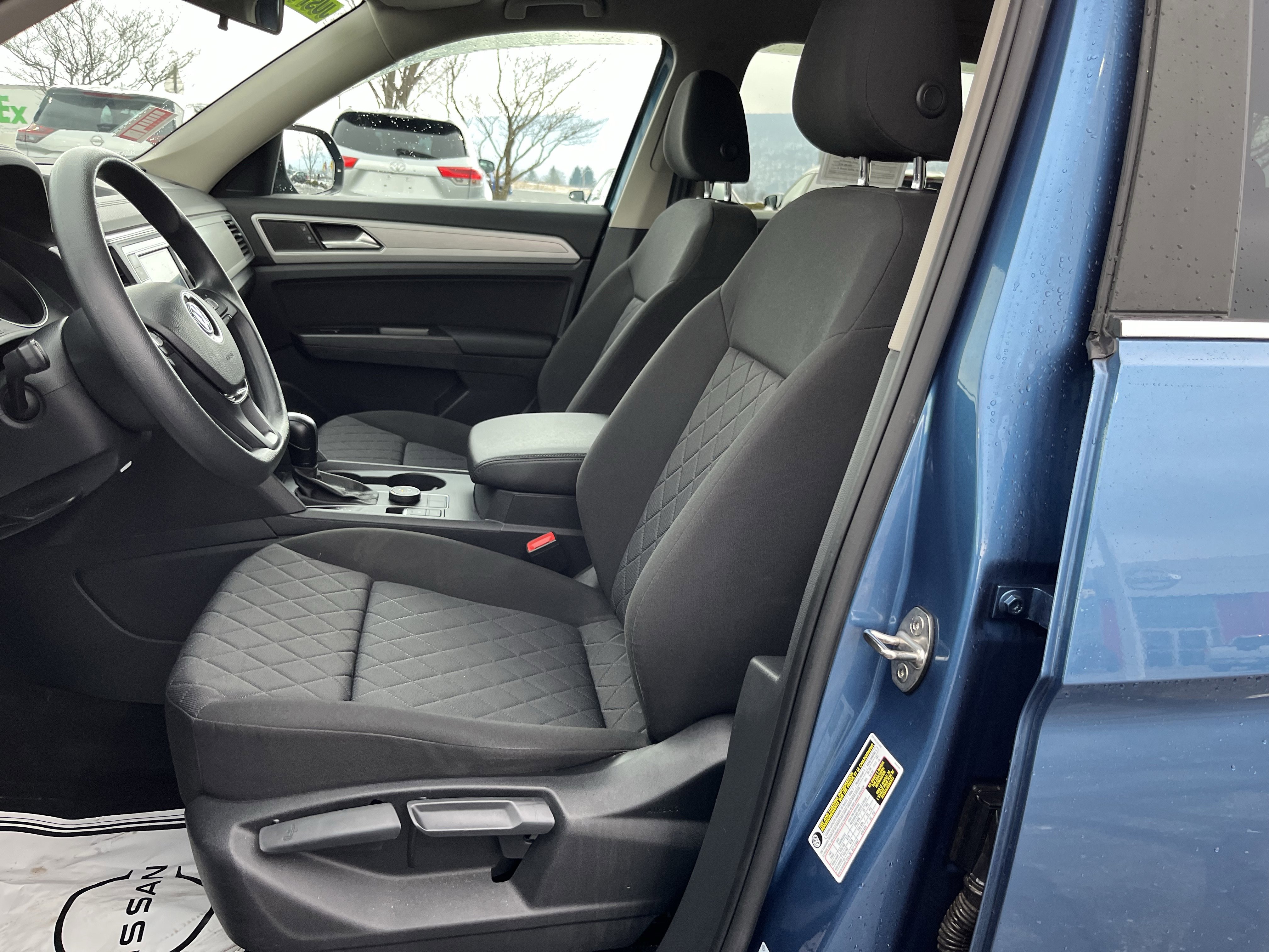 Used 2019 Volkswagen Atlas S w/ Towing Package image 13