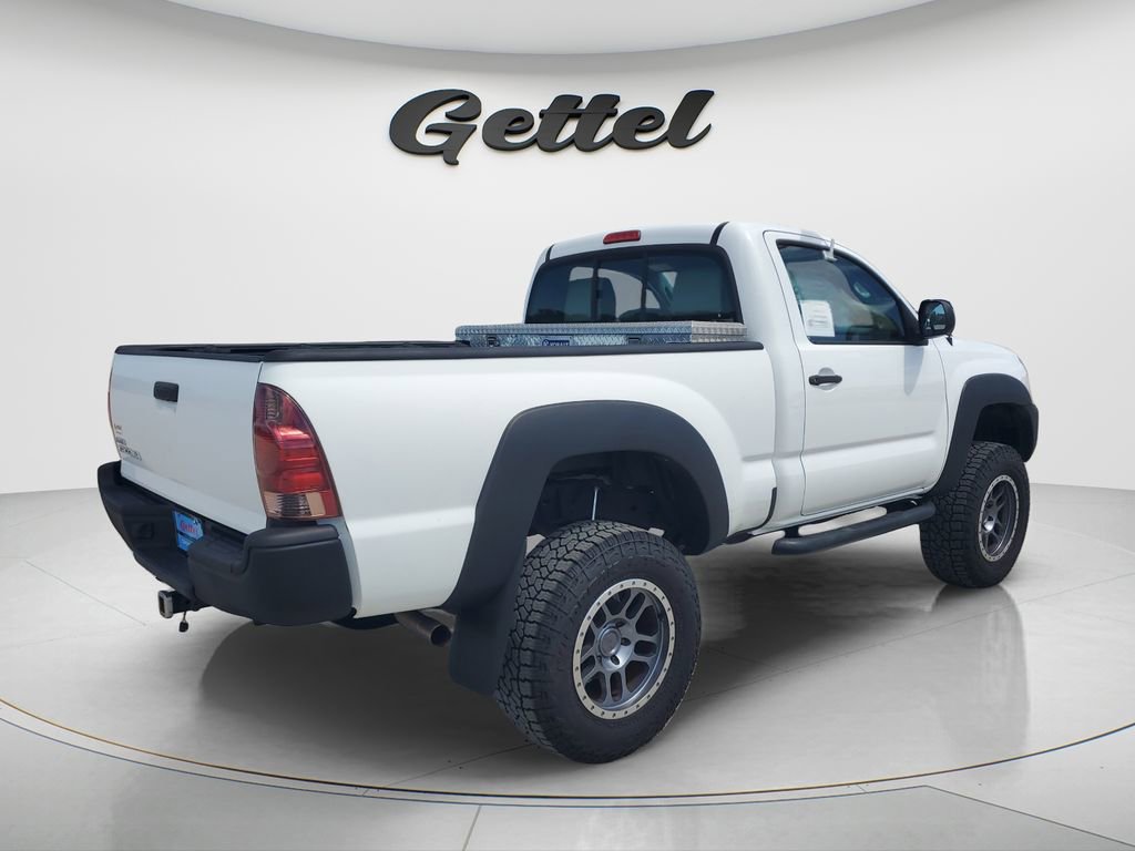 Used 2014 Toyota Tacoma 4x4 Regular Cab image 4