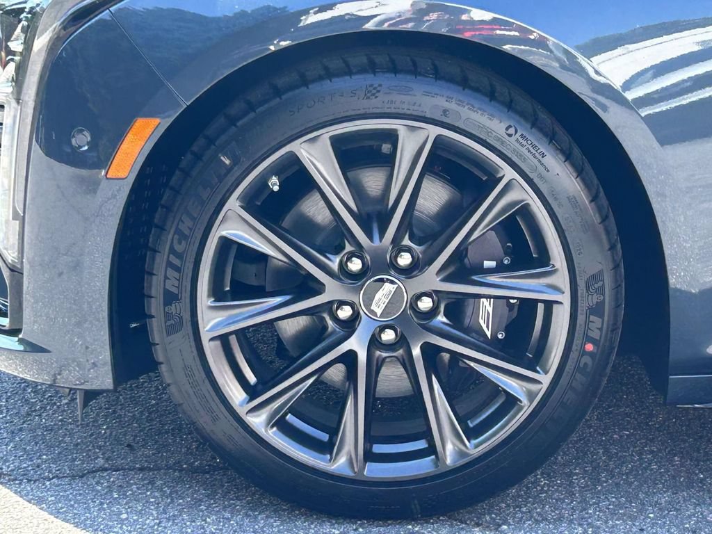 New 2026 Cadillac CT5 V RWD image 9