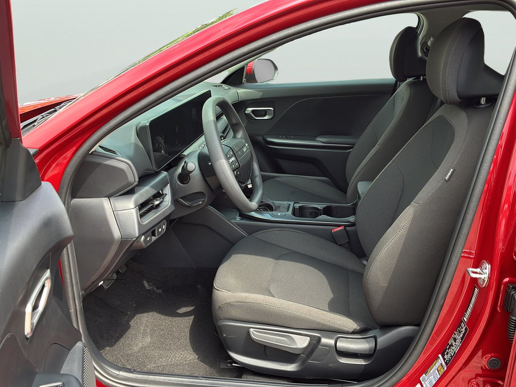 New 2026 Kia K4 FWD image 13