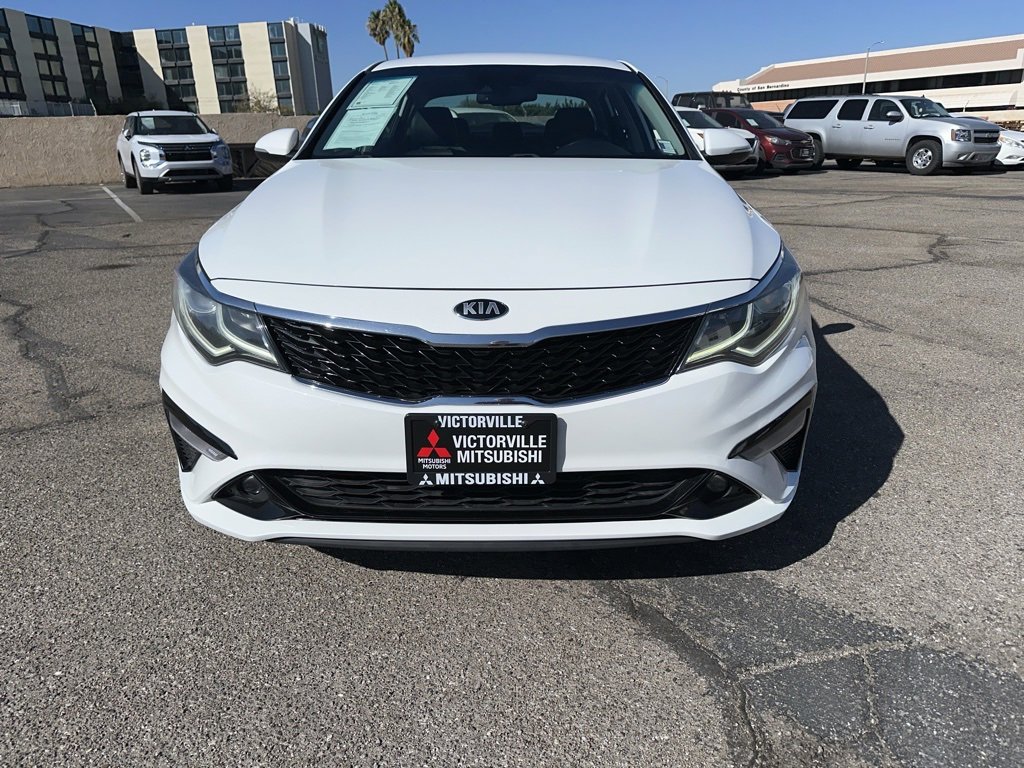 Used 2019 Kia Optima S image 2