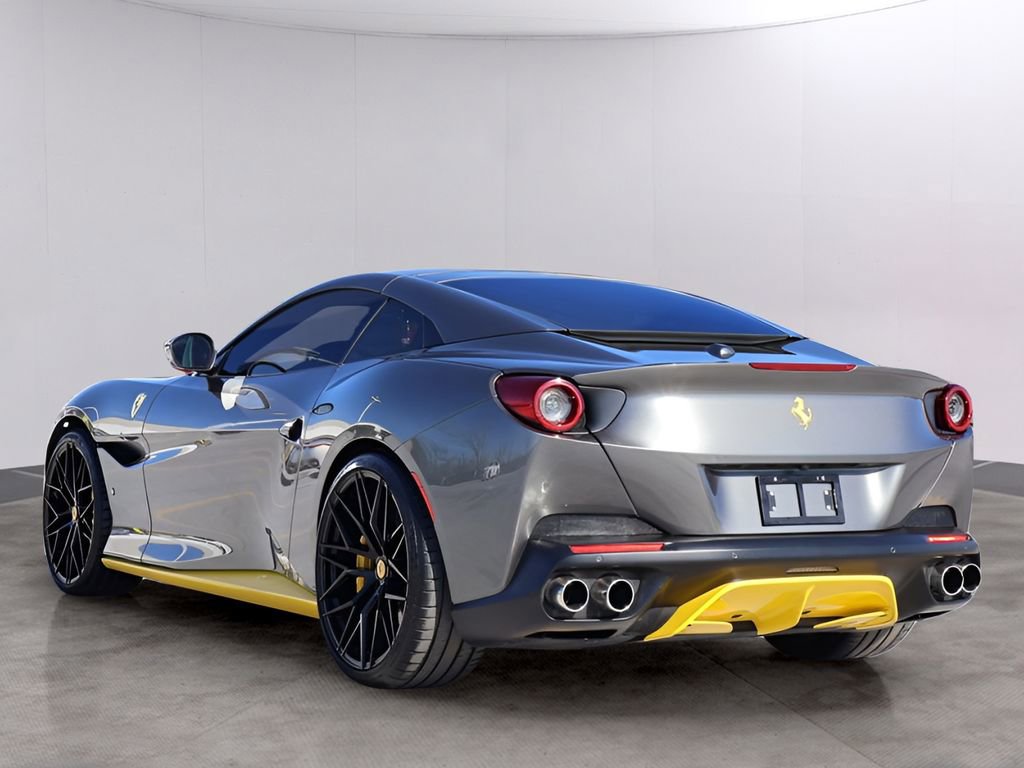Used 2020 Ferrari Portofino RWD image 7