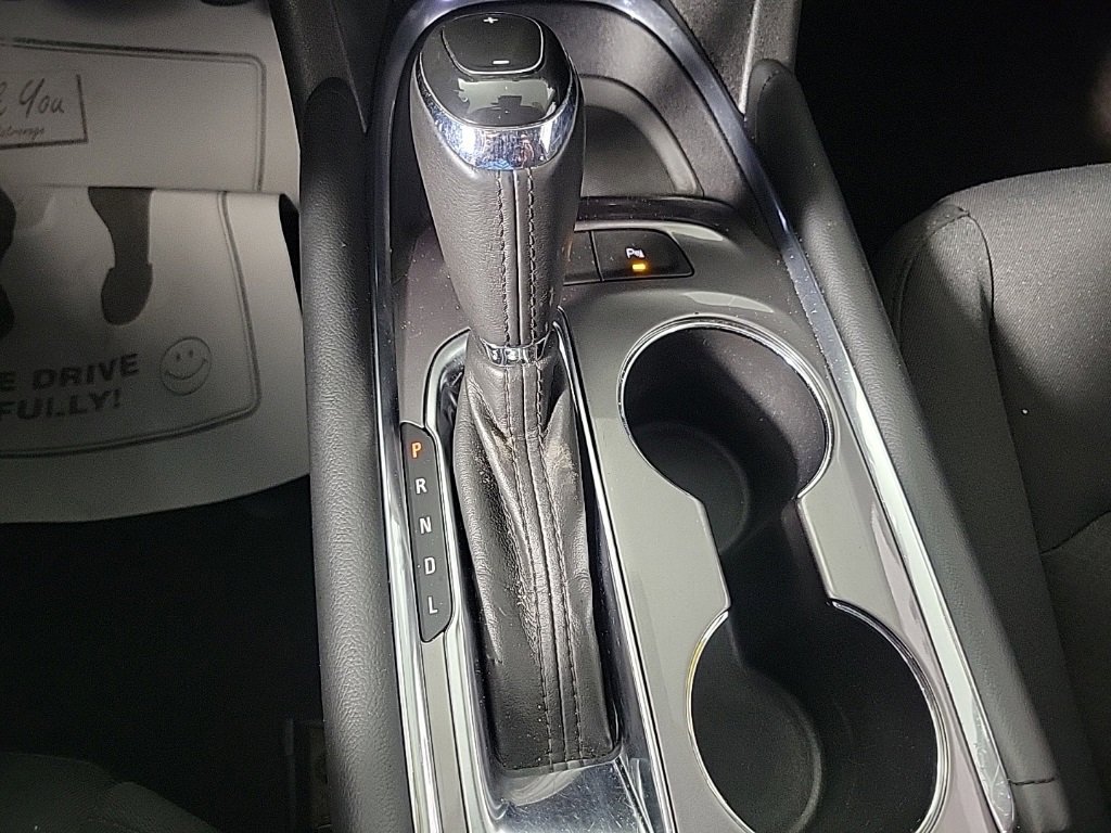 Used 2017 Chevrolet Malibu LT w/ Driver Confidence Package image 21