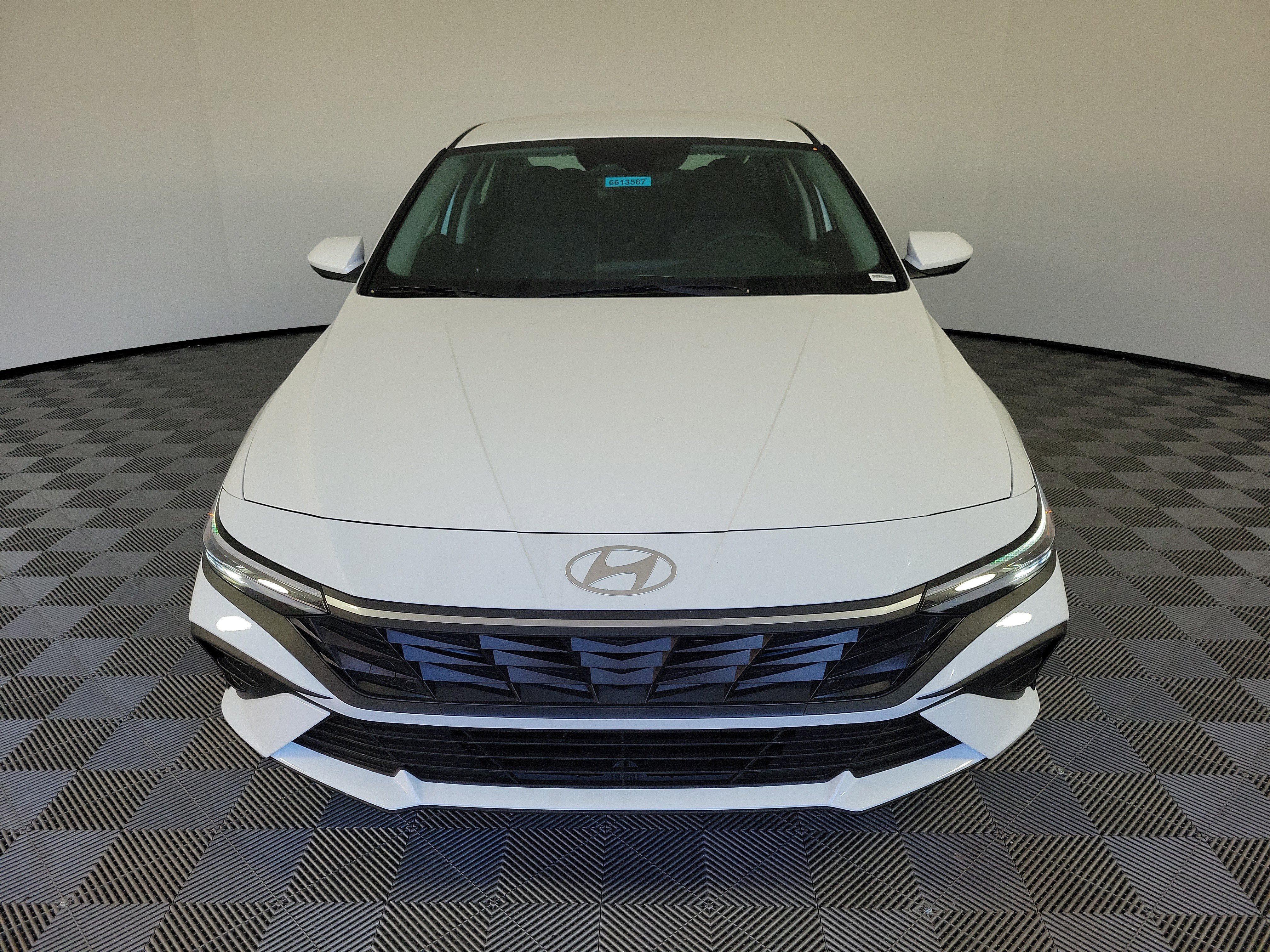 New 2026 Hyundai Elantra SE image 41