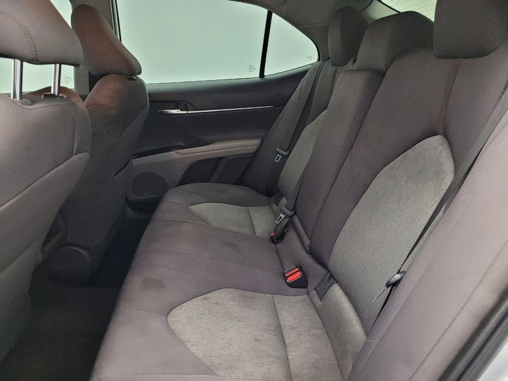 Used 2020 Toyota Camry LE w/ Convenience Package image 18
