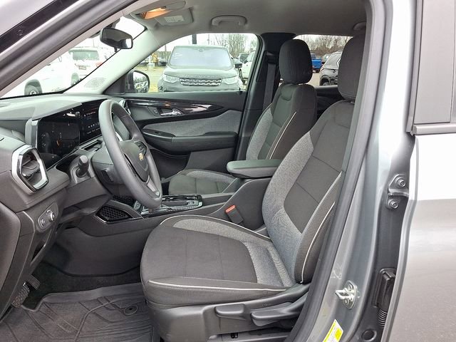 Used 2024 Chevrolet TrailBlazer LS w/ LS Convenience Package image 10