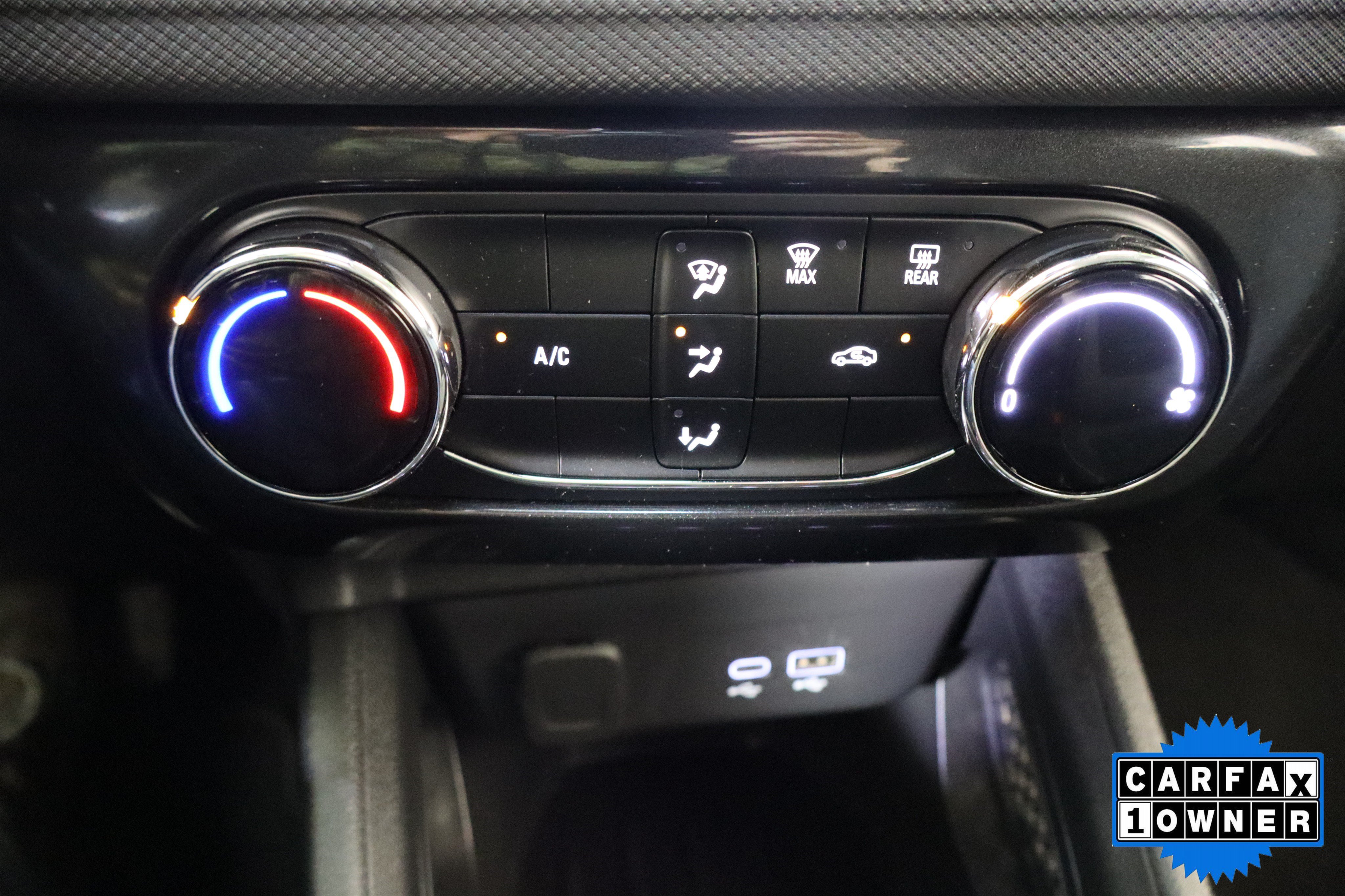 Used 2025 Chevrolet TrailBlazer LT AWD/4WD image 26