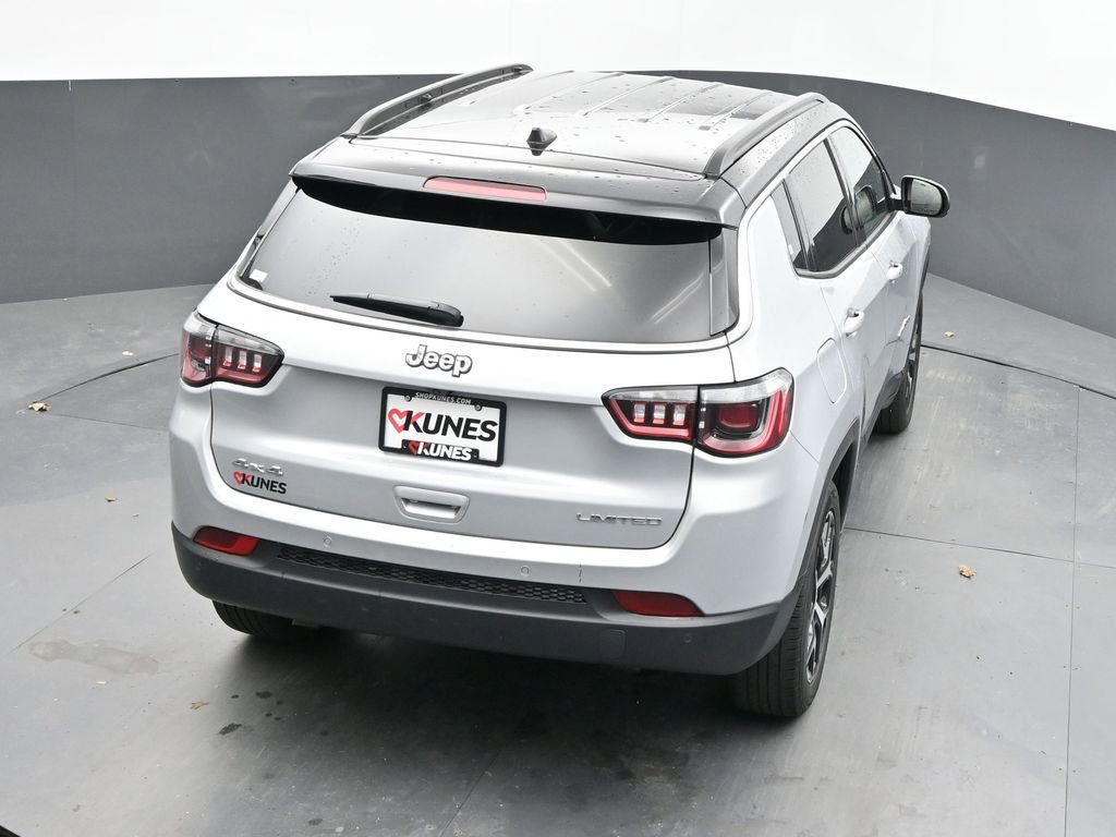 Used 2025 Jeep Compass Limited AWD/4WD image 44