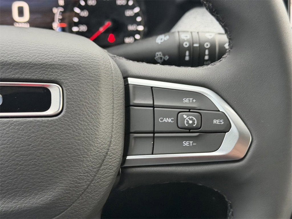 New 2026 Jeep Compass Latitude image 22