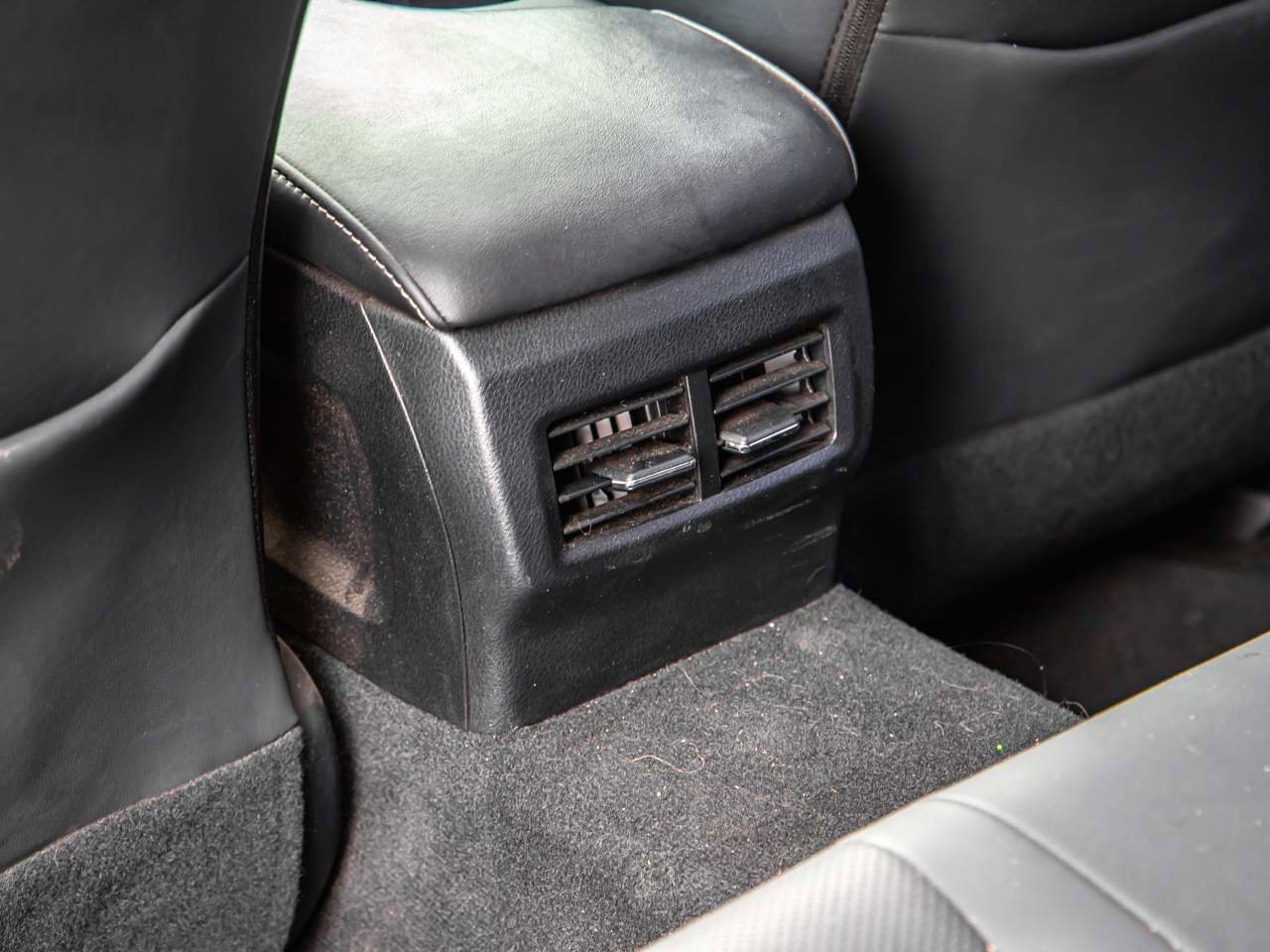 Used 2017 Lexus IS 200t RWD image 20