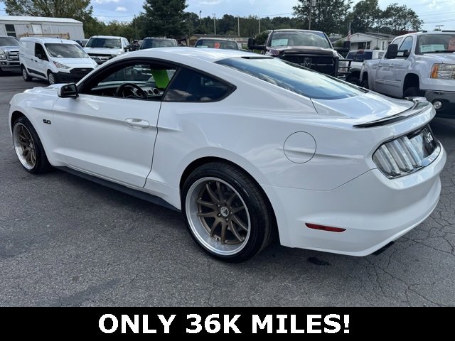Used 2017 Ford Mustang GT w/ GT Performance Package image 4